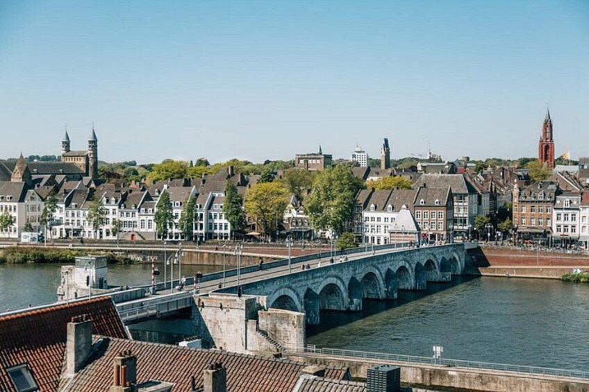 Maastricht Highlights Tour with an official Maastricht Guide 1