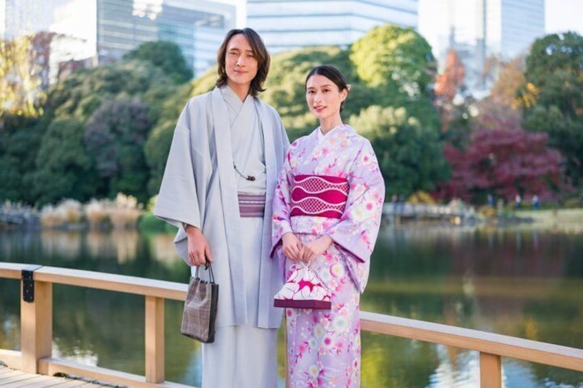 Tokyo: Kimono Rental inside Shinjuku Gyoen National Garden 2