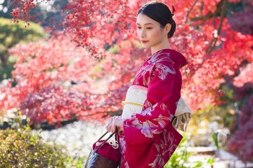 Tokyo: Kimono Rental inside Shinjuku Gyoen National Garden 3