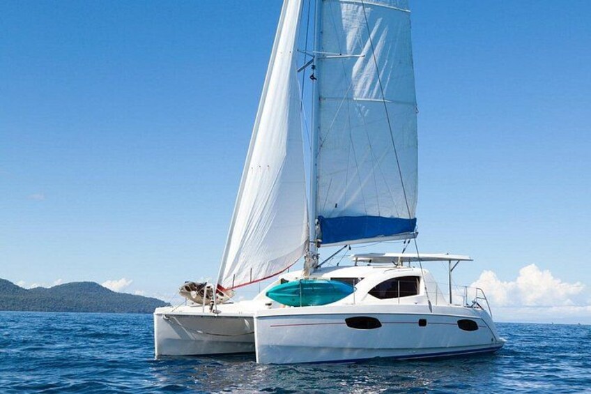 Torrevieja Adventure Tour with the Catamaran Apaelo 1
