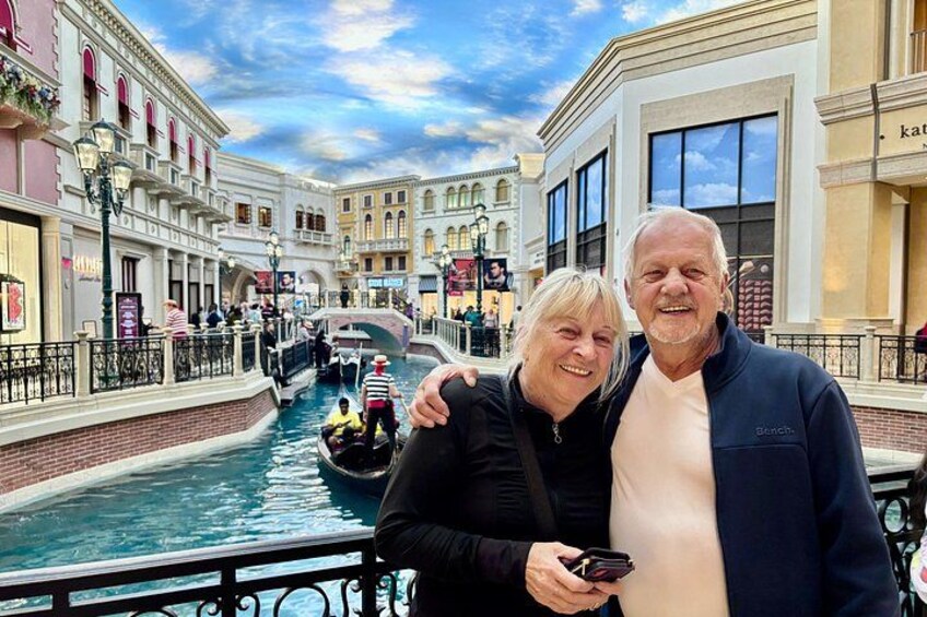 Venetian hotel canal 4