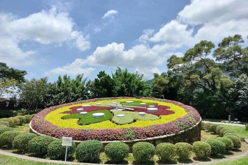 Yangmingshan Flower Bell Park 1