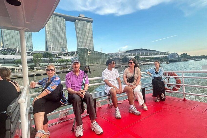 Singapore River Cruise with Spectra & Garden Rhapsody Light Show 3