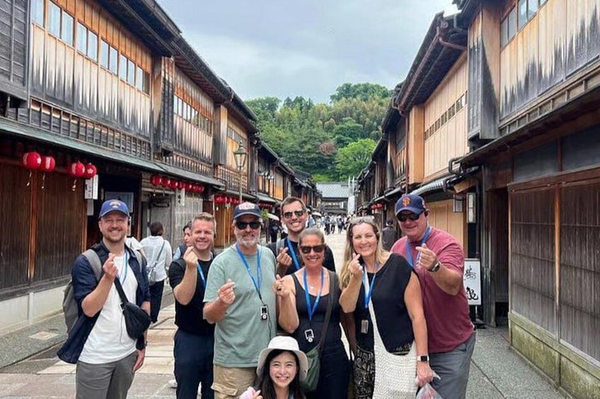 Kanazawa Food Tour: Omicho Market & Geisha District 1
