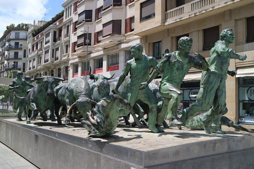 Running of the Bulls Monument 1