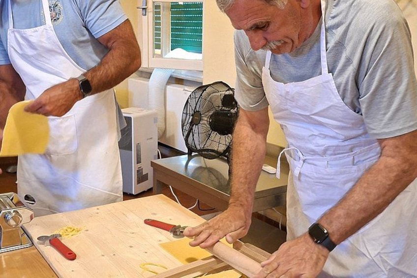 Hands On Pasta and Gelato Cooking Class in LUCCA 2