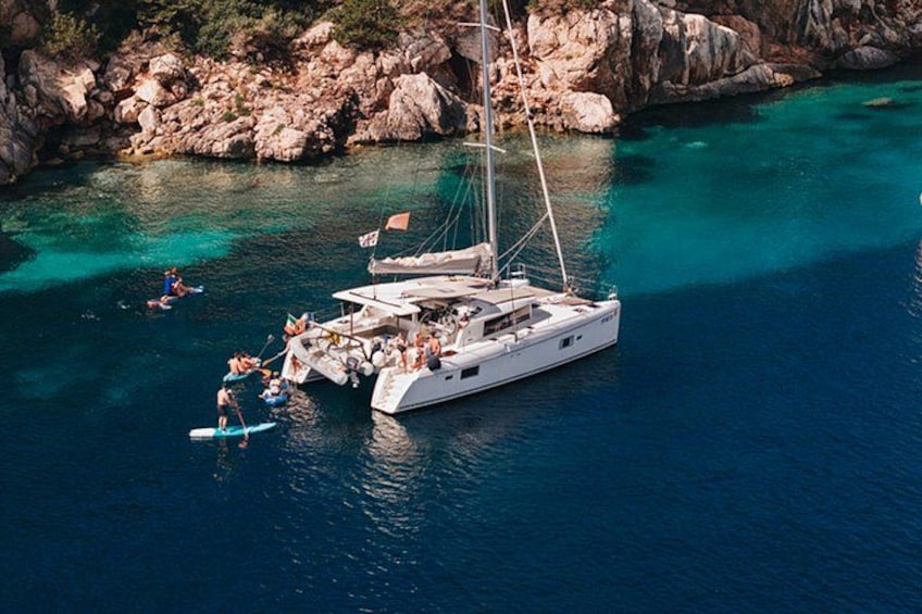 Full day catamaran tour in Alghero 1