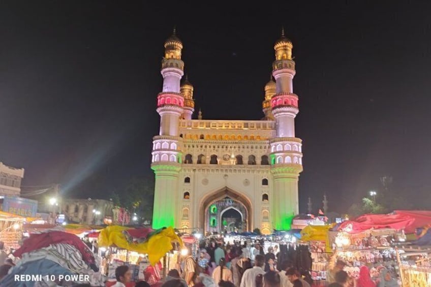 Hyderabad : Evening Street Food Tasting with Guided Old City Tour 2