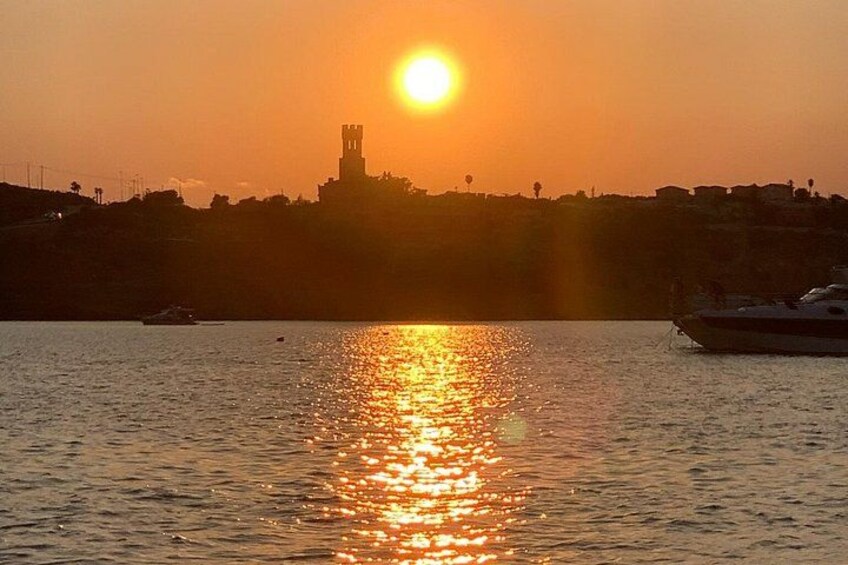 Avola : Sunset Capopassero Vendicari Group Tour with Aperitif 1