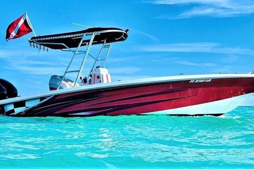 Captain Stewys Charters. Spacious & comfortable 27' Center Console 3