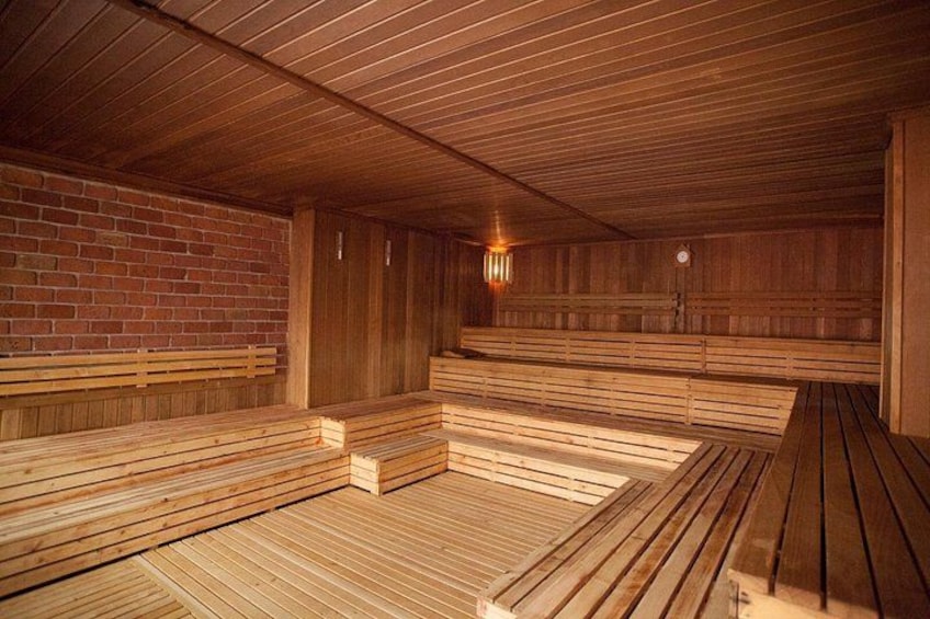 Relaxing sauna to warm up and prepare your body 3