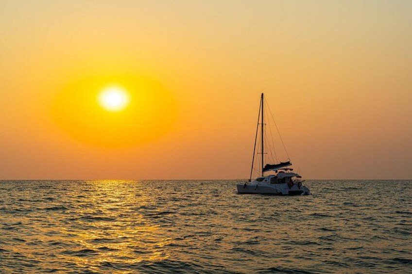 Torrevieja Sundowner Tour by Catamaran Apaleo 1