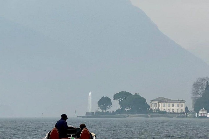 Private Lake Como Tour by Classic Wooden Boat 2