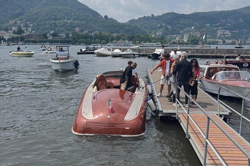 Private Lake Como Tour by Classic Wooden Boat 2
