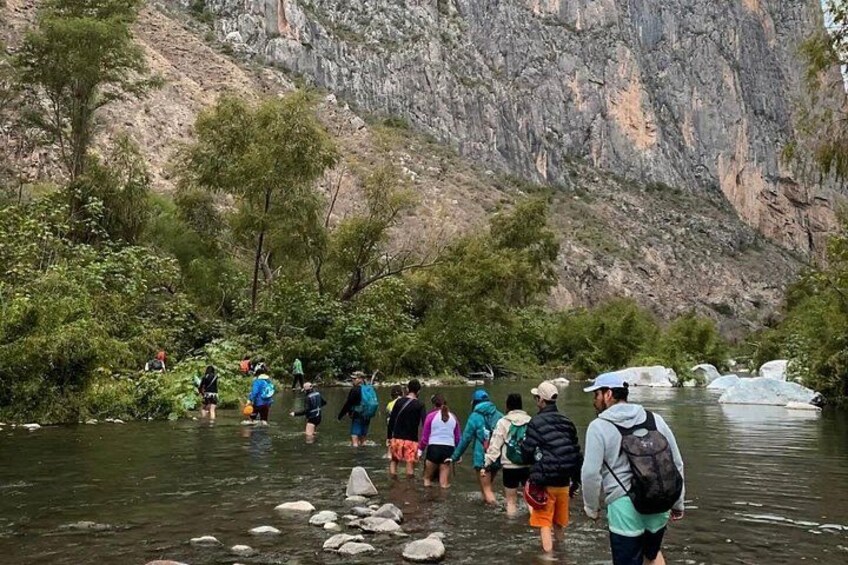 From CDMX Hike through the Xajhá Grottoes 1