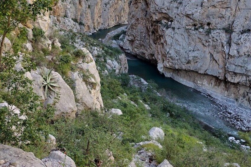 From CDMX Hike through the Xajhá Grottoes 3