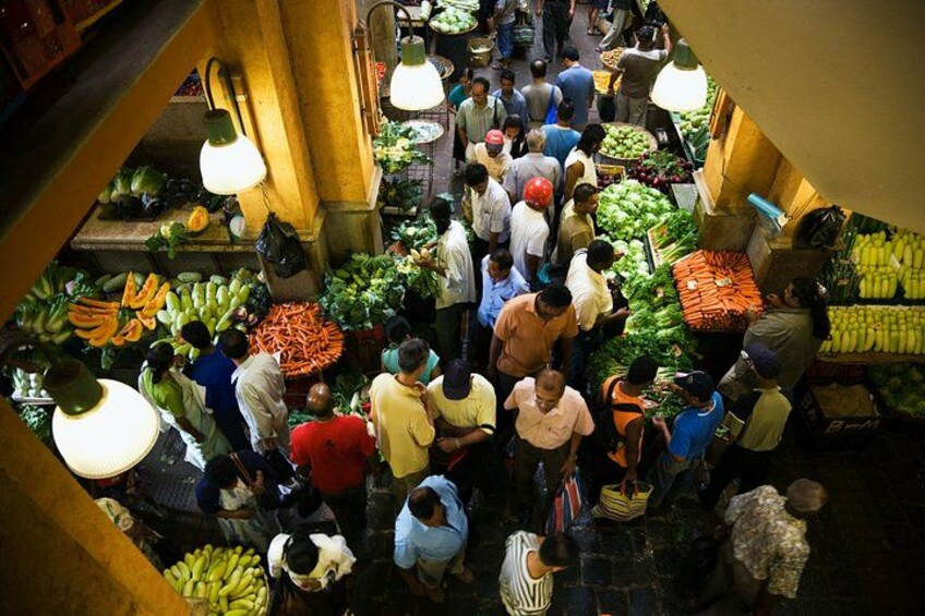 Port Louis historical and street food Tour with Transfer 5