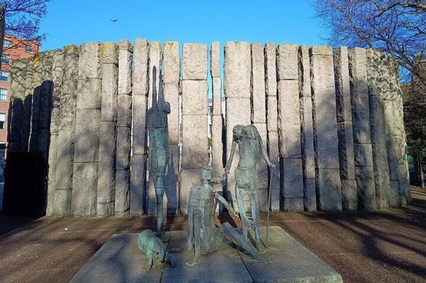 Dublin Private Group Walking Tour | (€270 - 10 Persons) 1