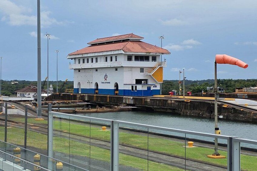Panama Canal Tour: New Locks Agua Clara, Gatun & Atlantic Bridge 2
