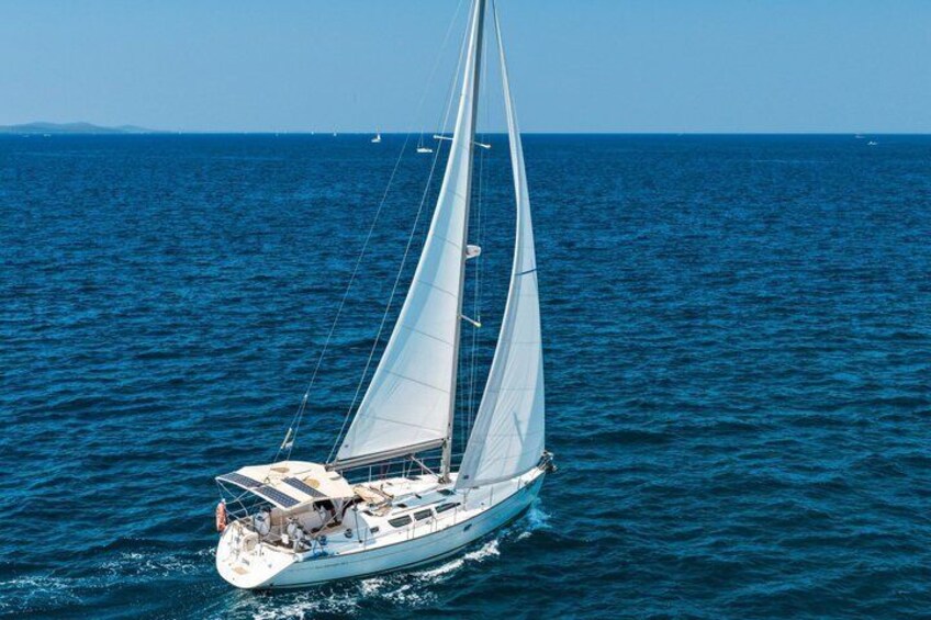 Private Sailing Day Tour 4