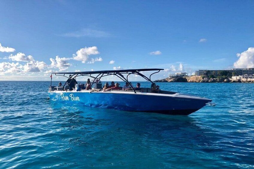 Cristal Speedboat Snorkeling, Beach tour & Lunch St. Maarten 1