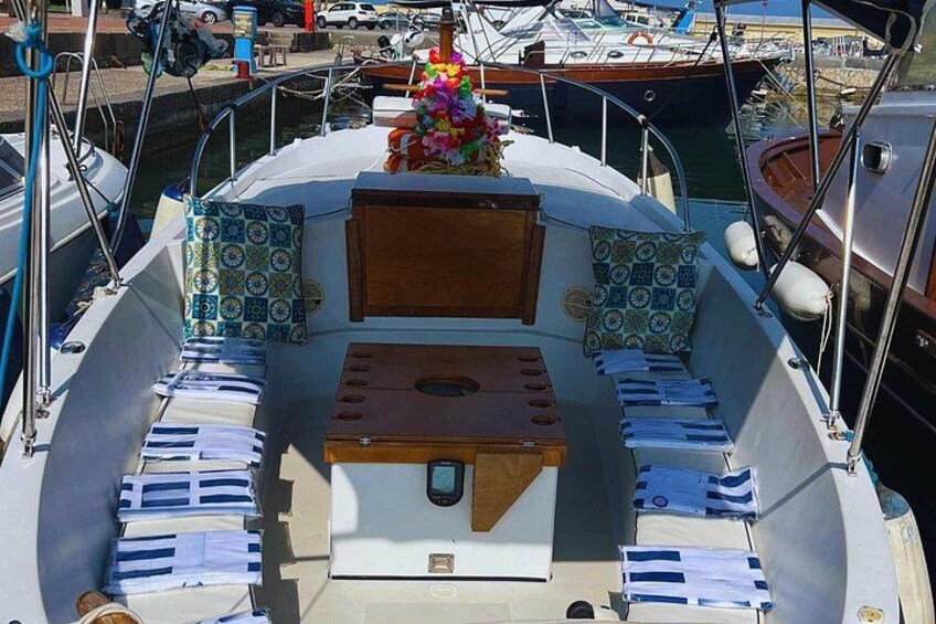 A scenic journey to Castellabate and Caletta San Giovanni, rich in natural beauty and history. 4