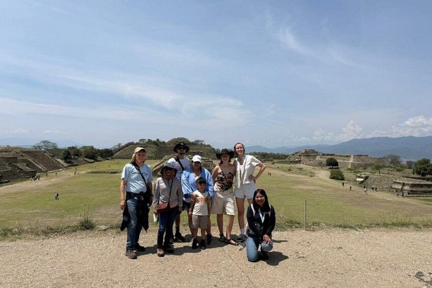 Monte Alban for 3hrs, Black Pottery and Alebrijes with Admissions 3