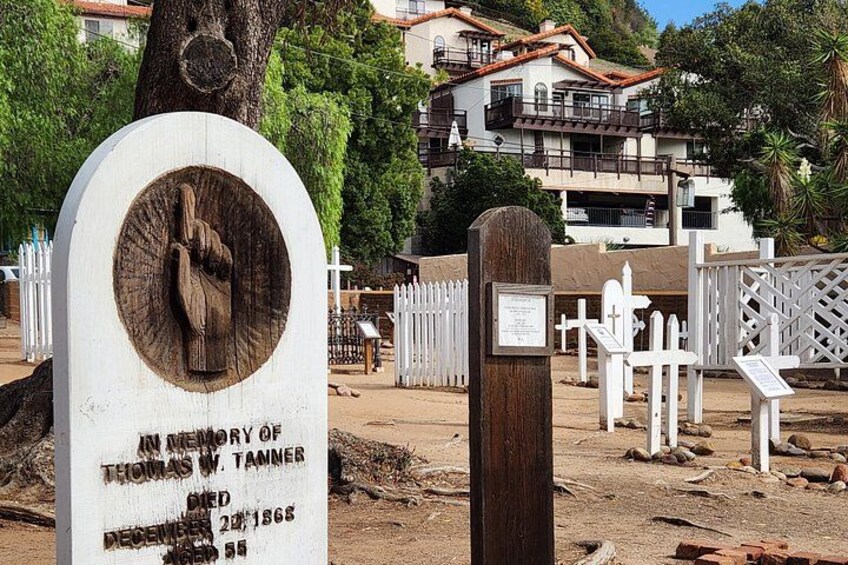 El Campo Santo Cemetery 4