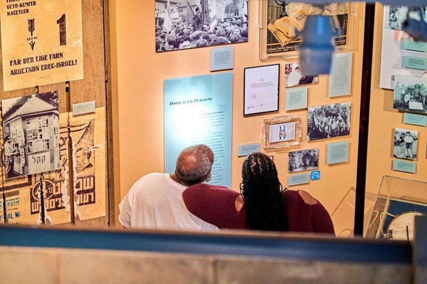 Karkomi Family Foundation Gallery: Holocaust & WWII 3