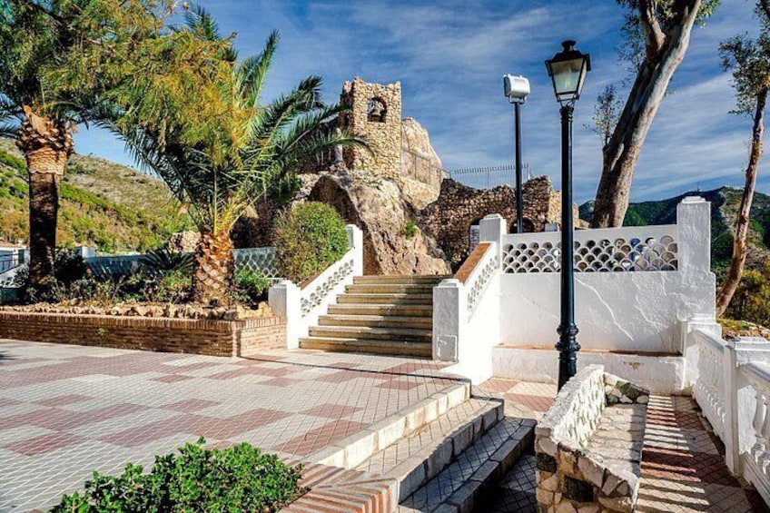Private Tour Historic Center of Mijas 2