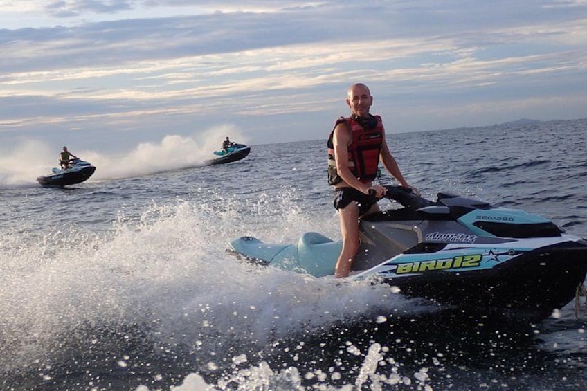 Pattaya Private Jet Ski 5 Landmarks 4h Tour 4