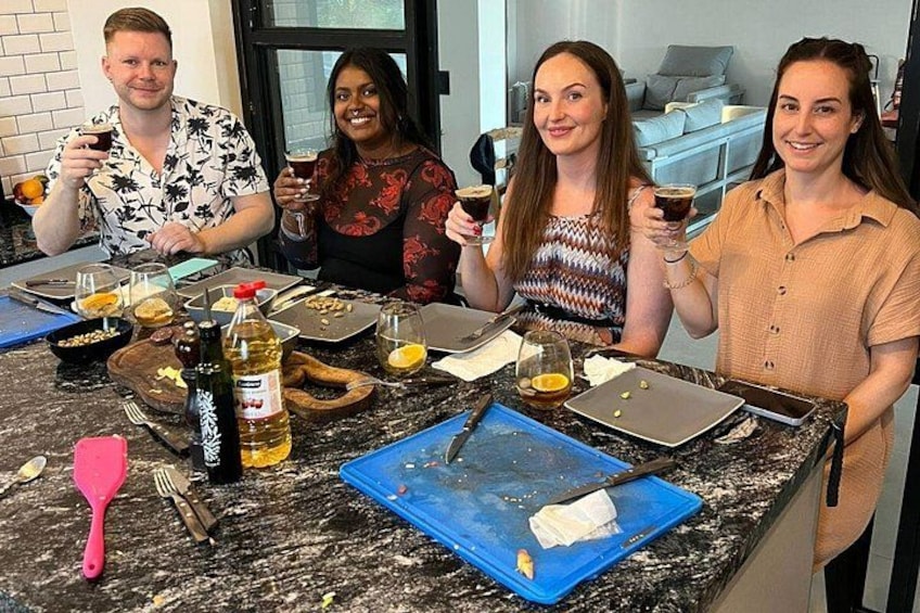 4h Cooking Class in Cartagena with 10 Recipes & Bottomless Drinks 2