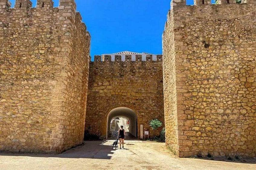 Moorish wall, Lagos old town 5