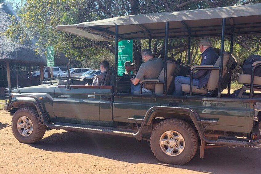 Safari Guided Game Drive at Dinokeng 2
