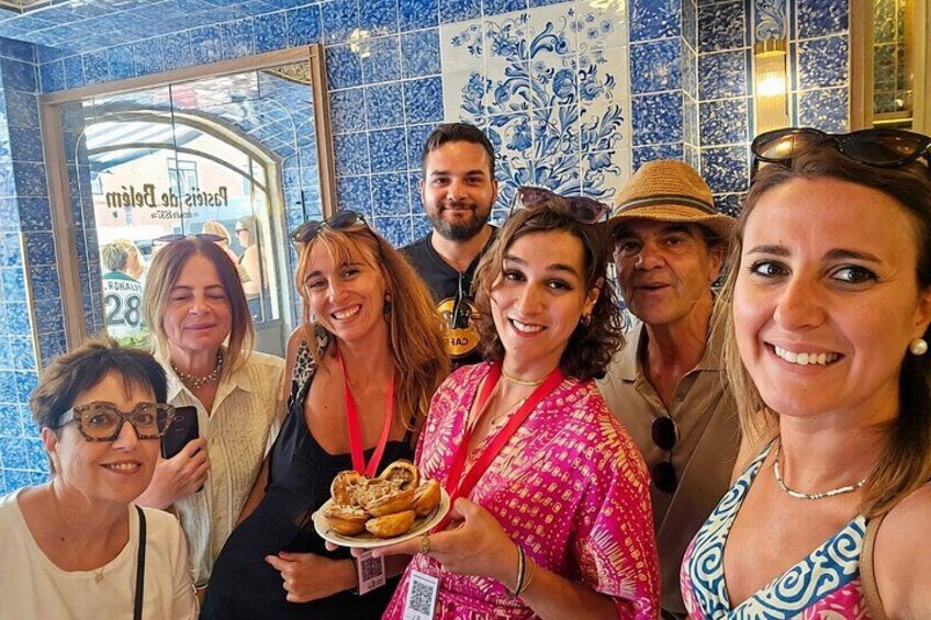 Belém: Jerónimos Cloister + Pastel Tasting (Skip-the-Line Option) 4