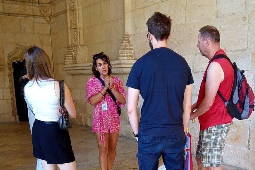 Belém: Jerónimos Cloister + Pastel Tasting (Skip-the-Line Option) 3