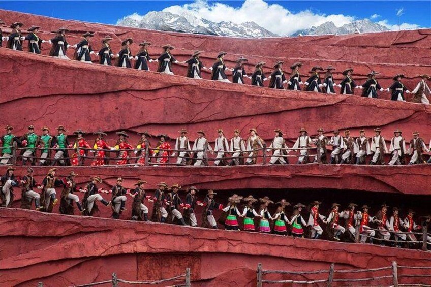 Private Tour: Jade Dragon Snow Mountain and Yuhu Village from Lijiang 4