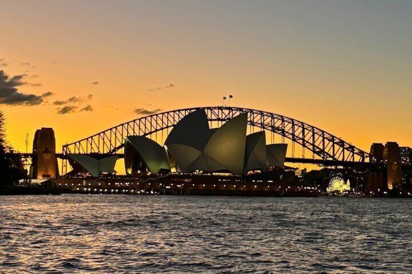 The Sydney Opera House with the Sydney Harbour Bridge in the background. 2