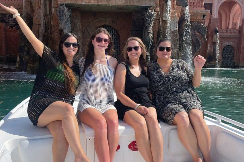 3 islands Tour with snorkelling ,Pigs, Turtles & beach club lunch 5
