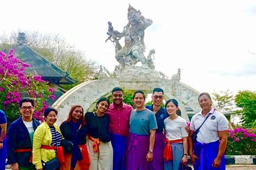 Uluwatu Temple Entry and Kecak Fire Dance Ticket 3