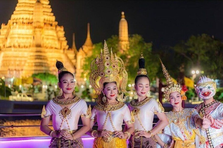 The Newest Luxury 5 Star Bangkok Chaophraya Dinner Cruise 1