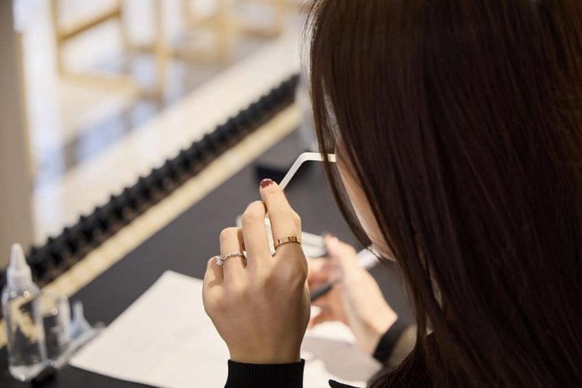 Create Your Own Luxury Niche Perfume in Hongdae 3