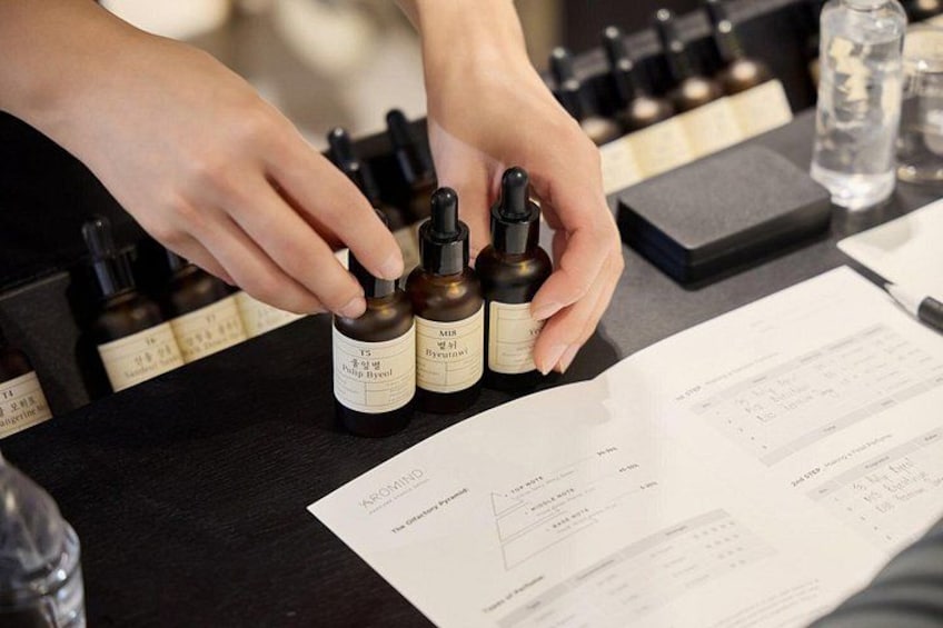 Create Your Own Luxury Niche Perfume in Hongdae 4