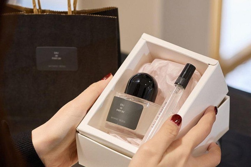 Create Your Own Luxury Niche Perfume in Hongdae 1