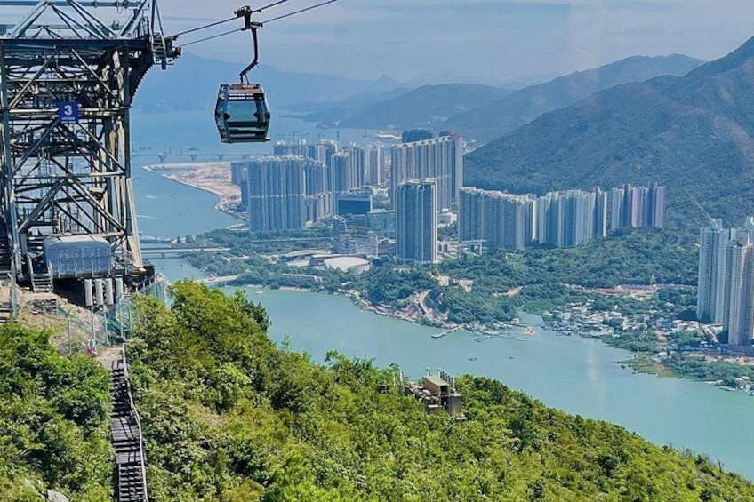 Ngong Ping Cable Car 3
