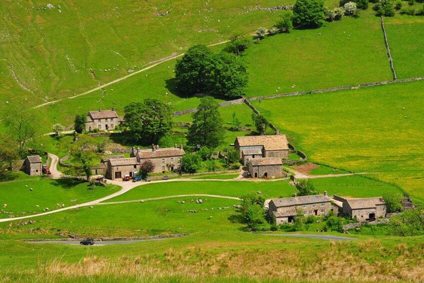 See Yockenthwaite Farm used in the filming of ACG&S 1