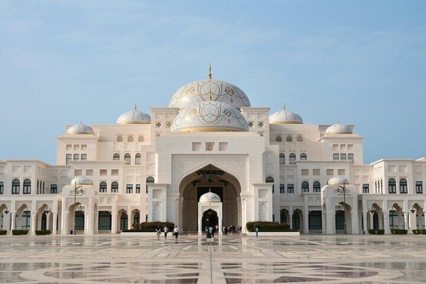 Qasr al Watan 5