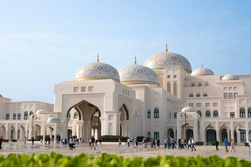 Qasr al Watan 4