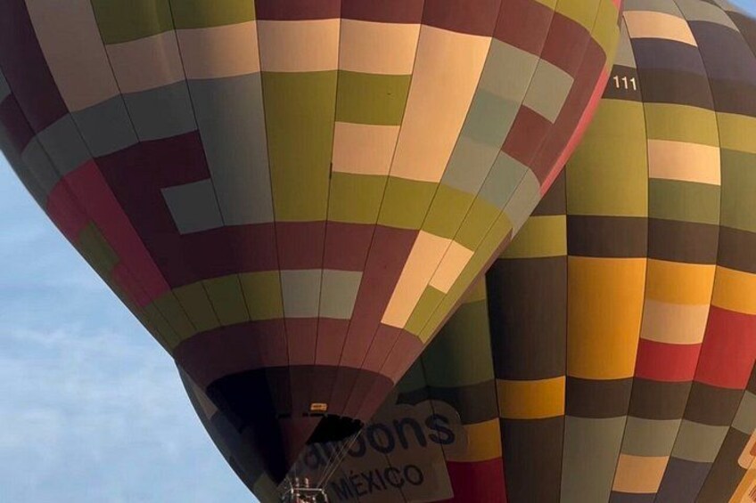 Balloon Flight in Teotihuacan + Breakfast in La Gruta and Transportation 4