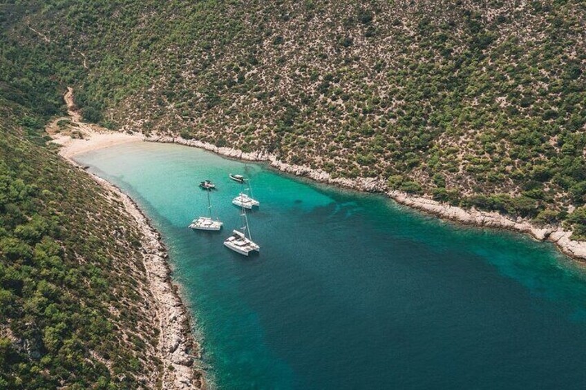 Boat Tour Around Vis island 3